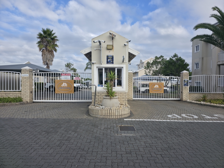 1 Bedroom Property for Sale in Beacon Bay North Eastern Cape